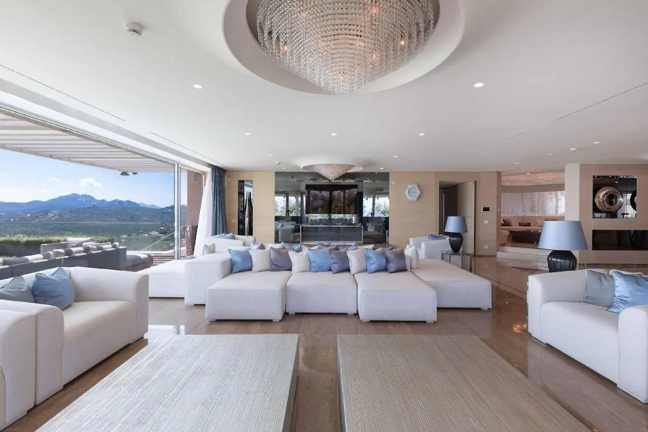 Villa Desiree Vista Mare 切尔沃港